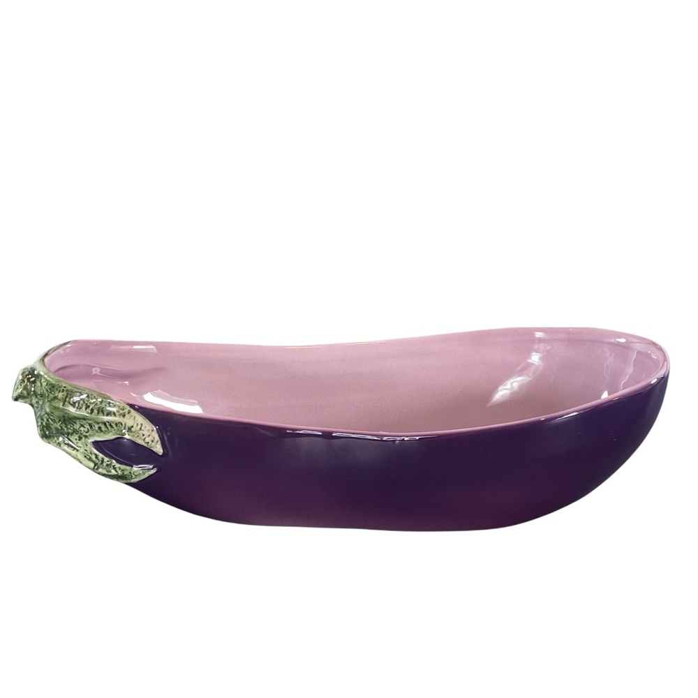 Summit collection Egg Plant shaped Pasta Bowl